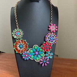 Chunky flower floral bib statement necklace
